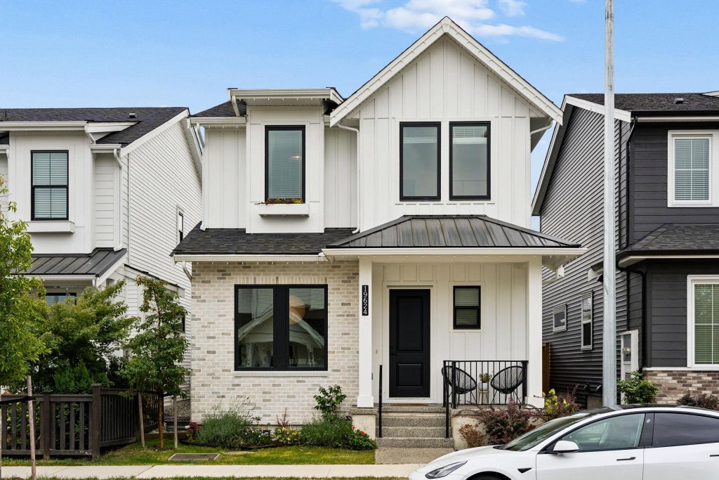 Photo of 19624 75a Avenue, Langley, BC V2Y 3T2 (MLS # R3162721)