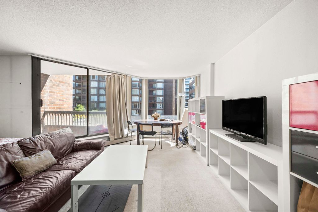 listing image 1105407067326602253