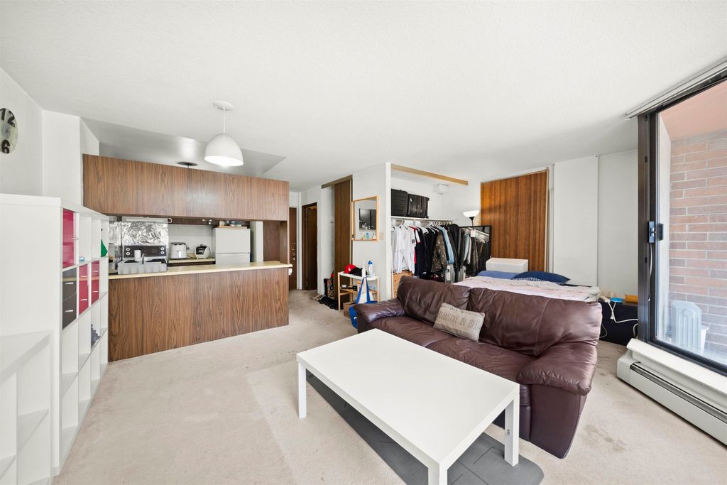 listing image 1103153224070997799