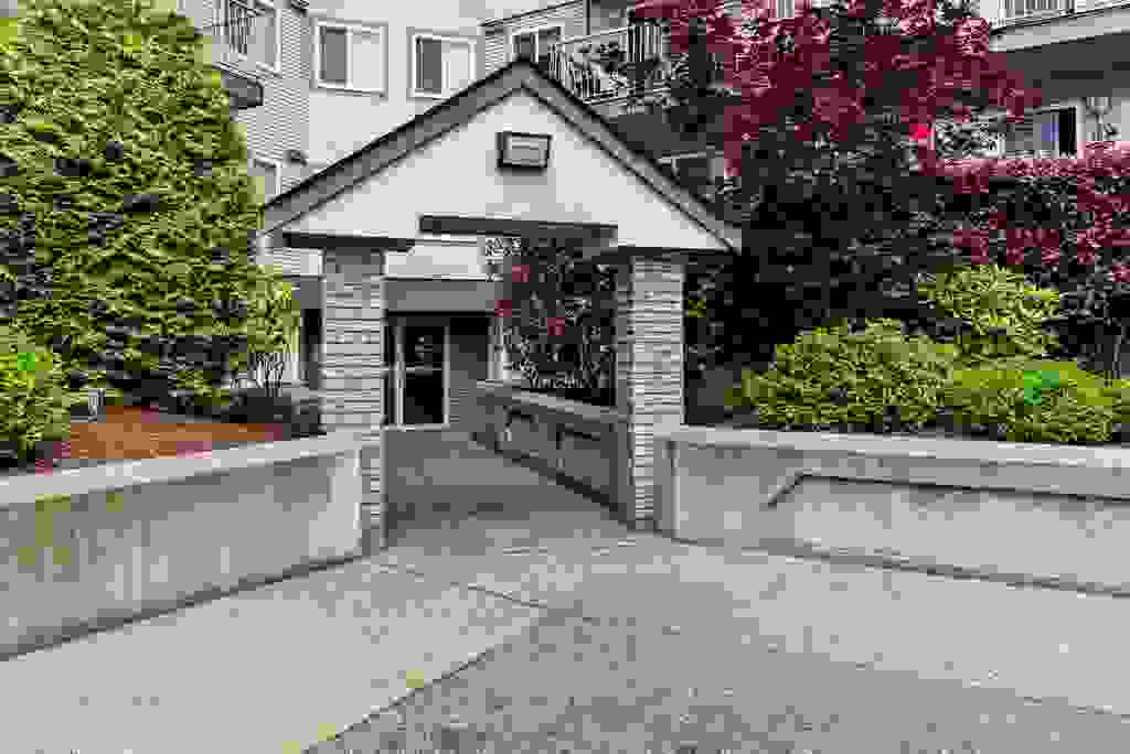 Photo of 7694 Evans Road #316, Chilliwack, BC V2R 3W3 (MLS # R3148203)