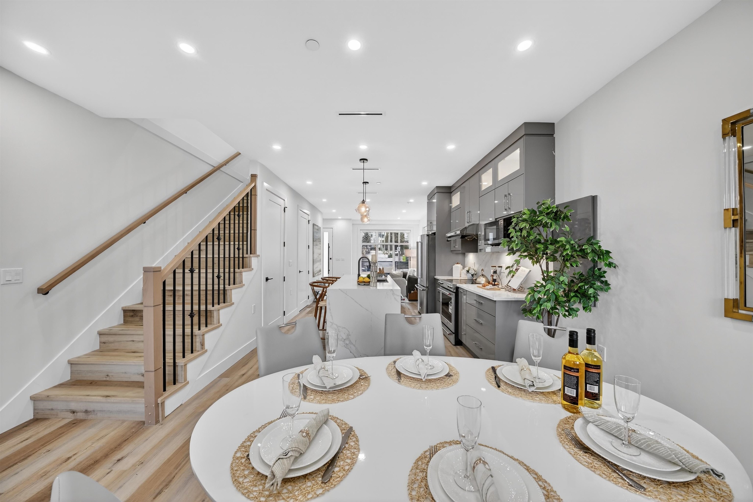 516 W 60th Avenue