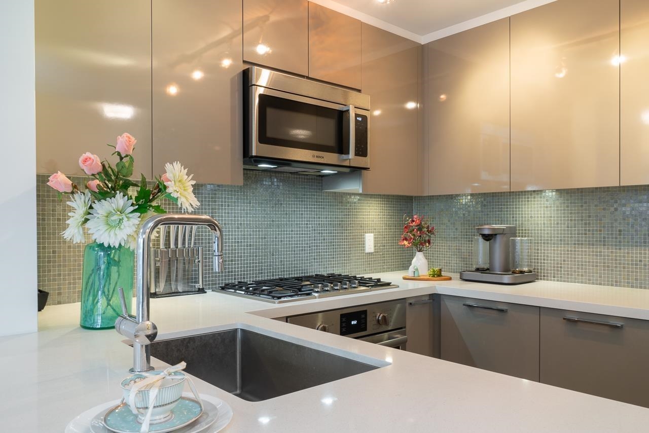 10177 River Drive 218