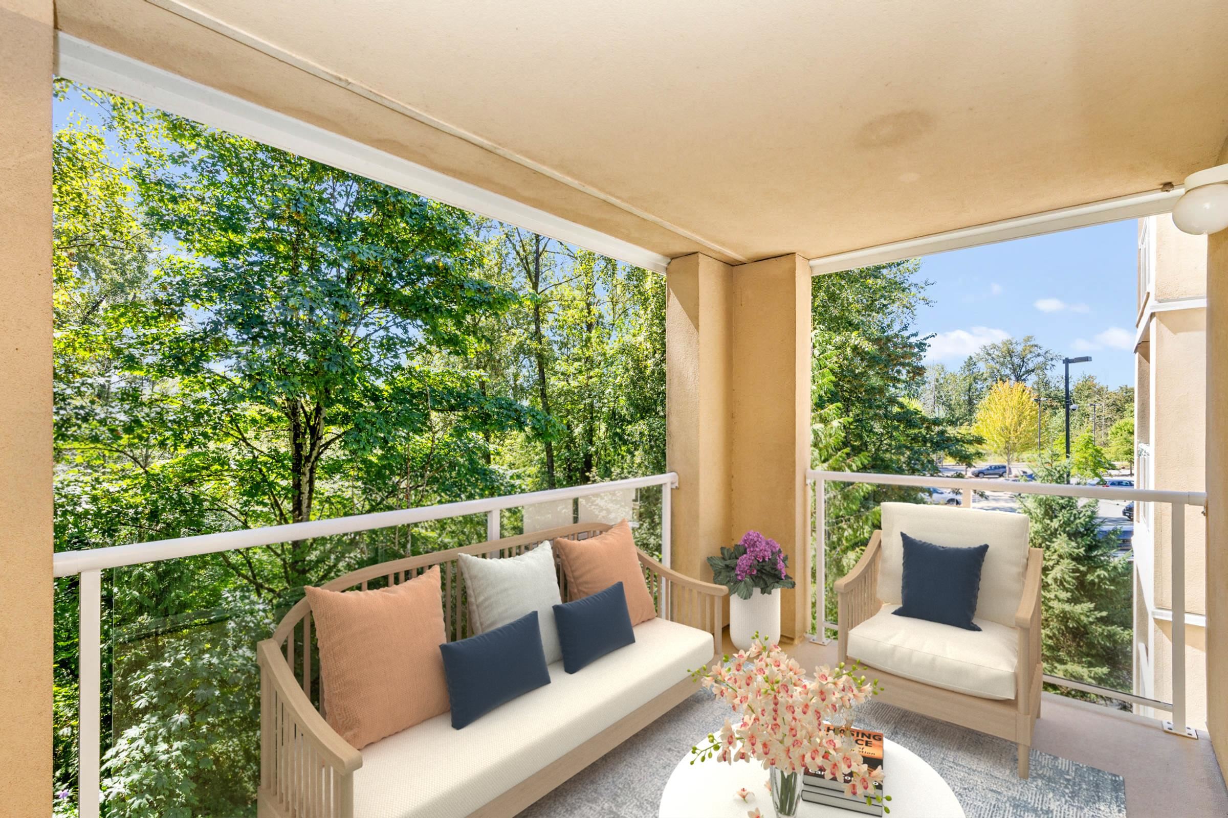 22722 Lougheed Highway 302