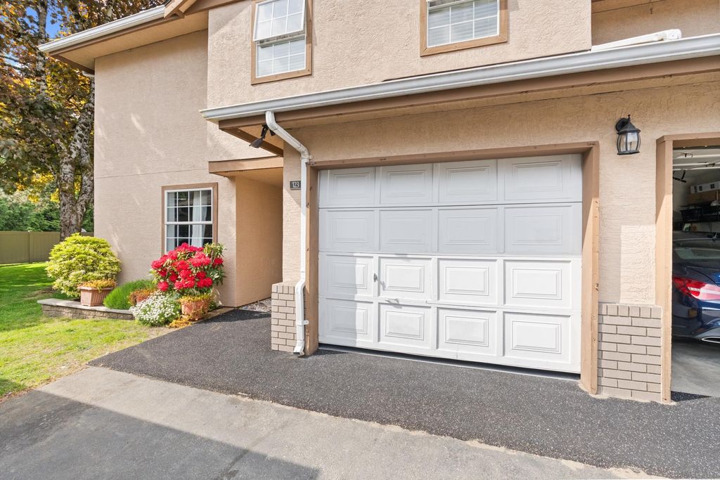 Photo of 14861 98 Avenue #123, Surrey, BC V3R 9Z8 (MLS # R3121190)