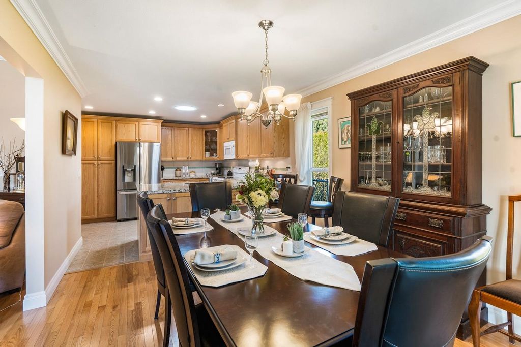 listing image 1104966221522574986