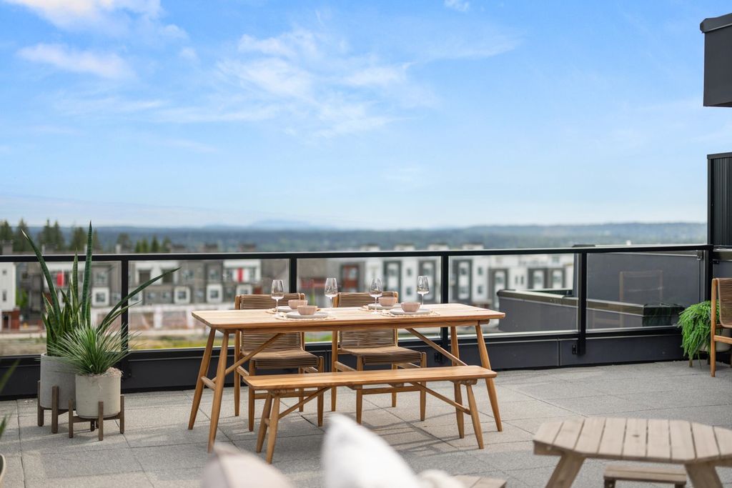 Photo of 20335 70a Avenue #30, Langley, BC V2Y 1S8 (MLS # R3132049)