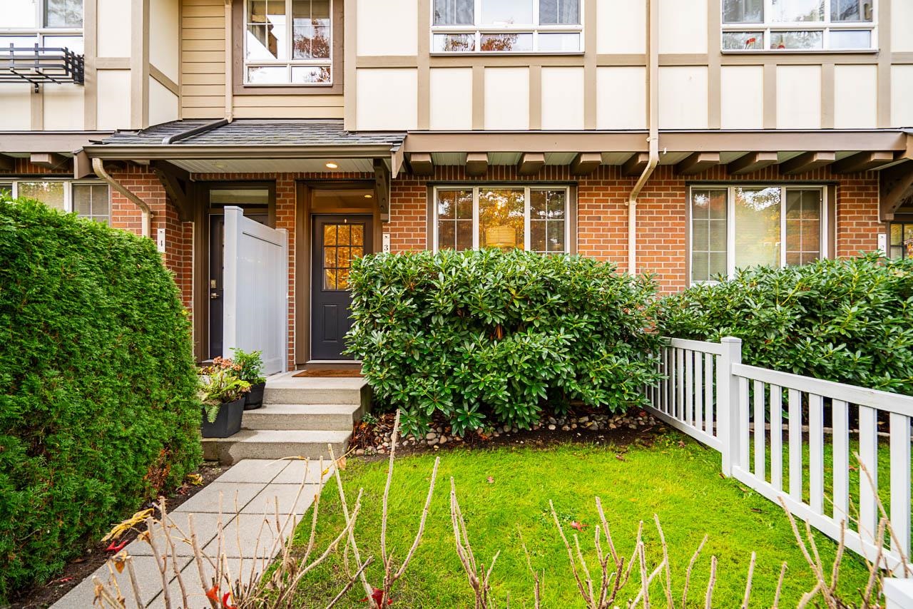 1338 Hames Crescent 3