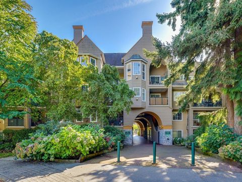 5518 14 Avenue 409 Delta BC V4M 4E9