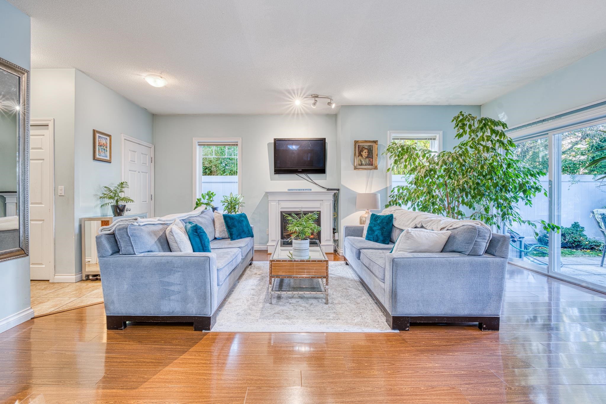 11711 Steveston Highway 21