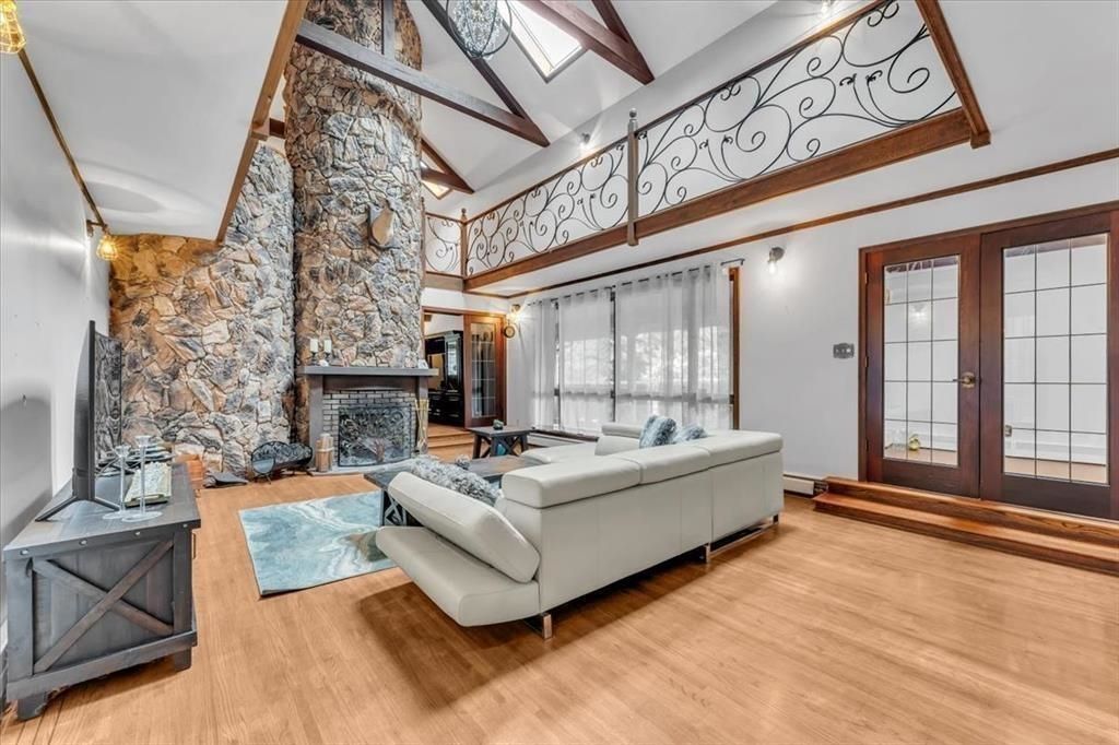 Photo of 20077 Fernridge Crescent, Langley, BC V2Z 1X4 (MLS # R3066356)