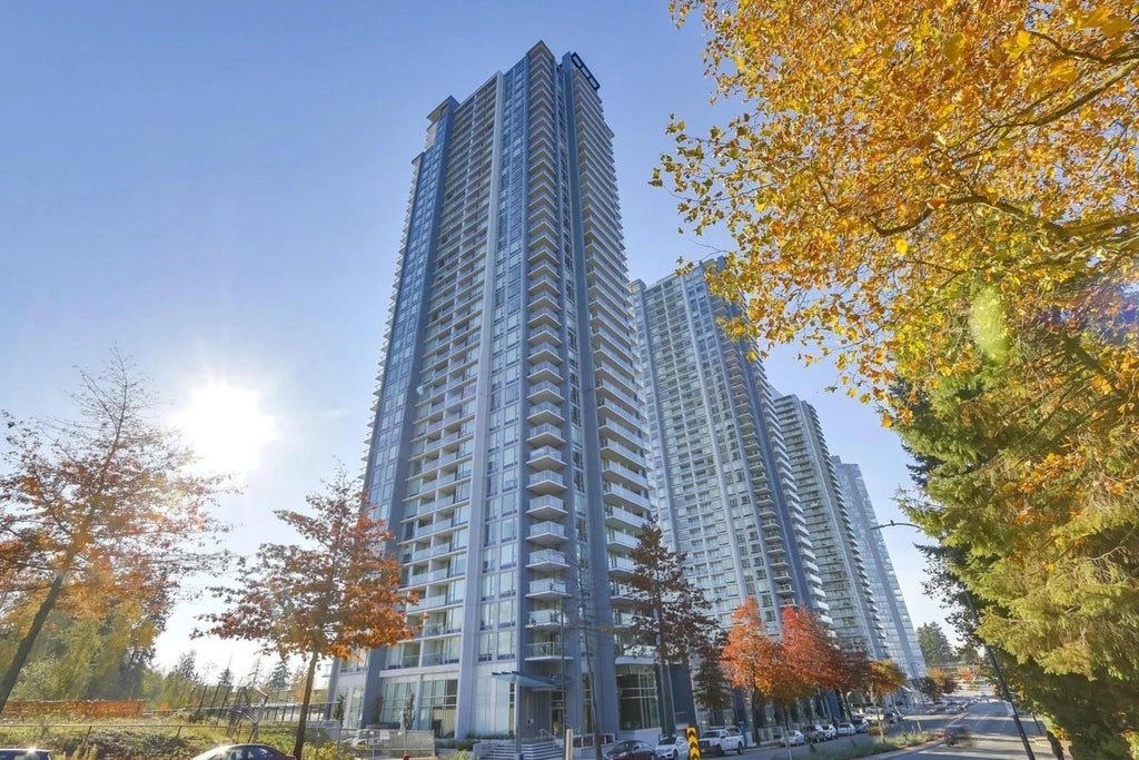 Photo of 13750 100 Avenue #1009, Surrey, BC V3T 0L3 (MLS # R3178203)