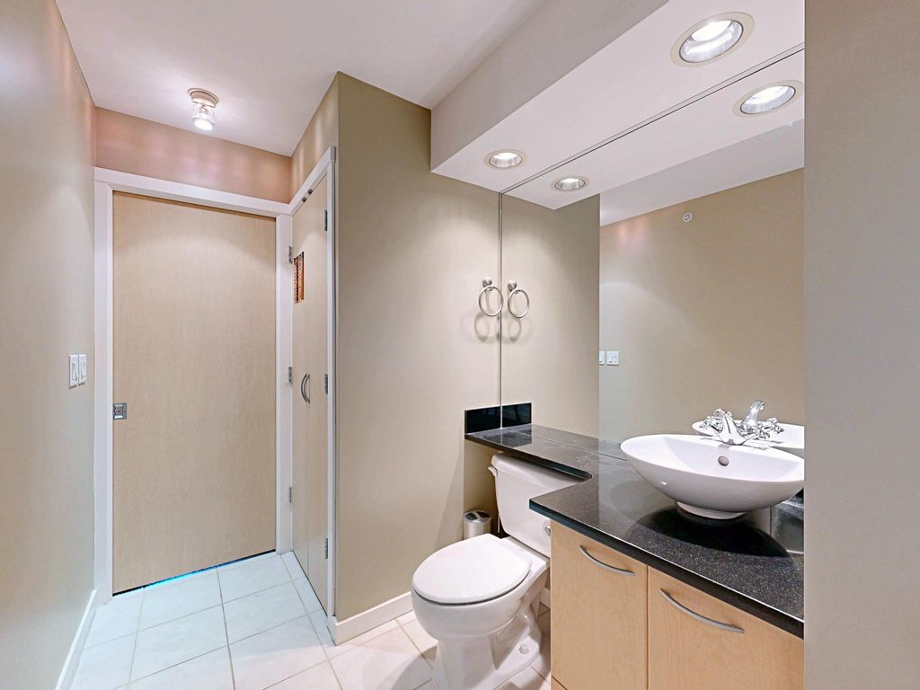 listing image 1107923124509014424