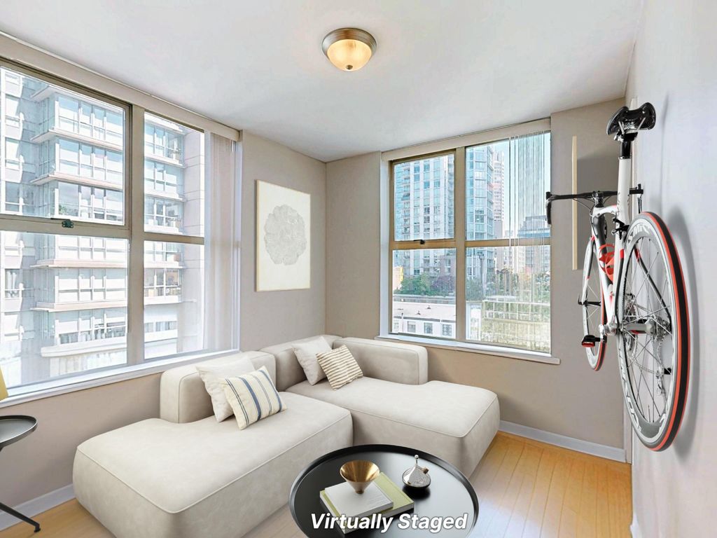 listing image 1101023036482219241