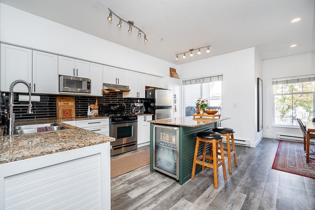 Photo of 21535 88 Avenue #44, Langley, BC V1M 4E5 (MLS # R3174901)