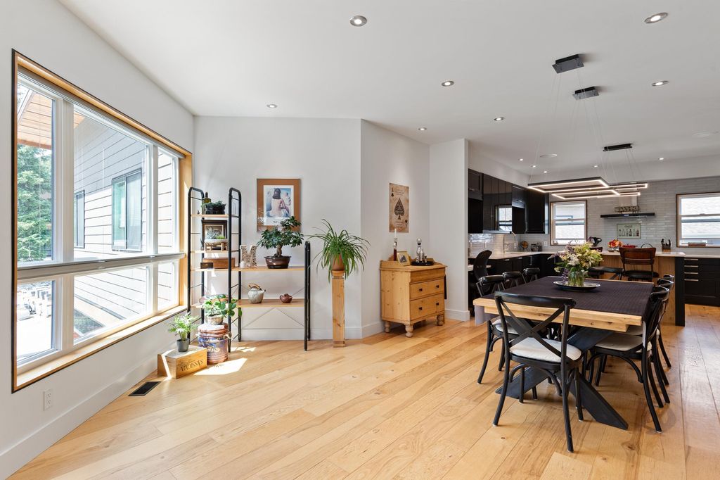 listing image 1104020902077277849