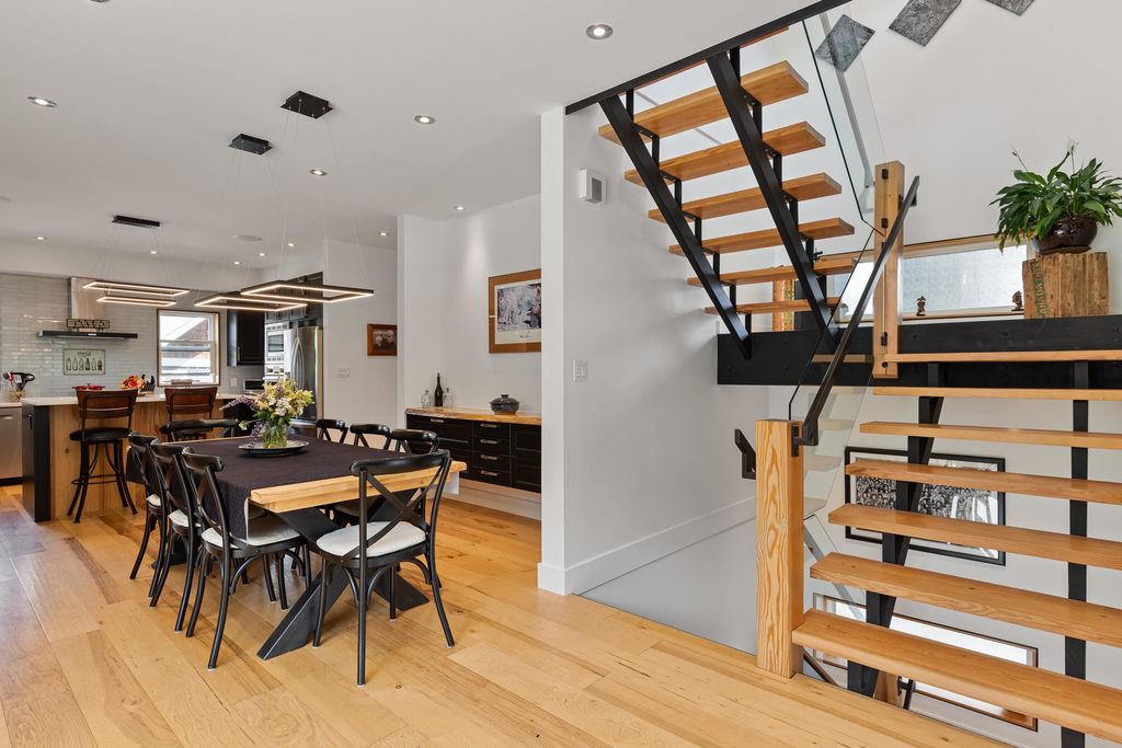 listing image 1104867830930202908
