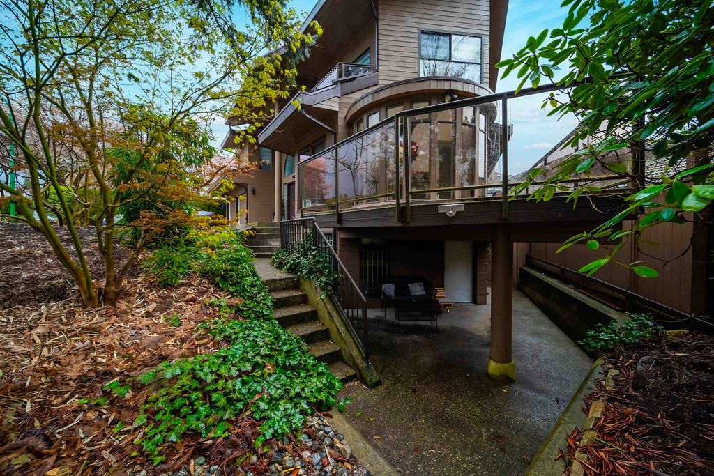 listing image 1106894480058662358