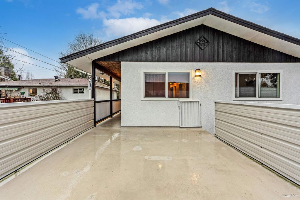 listing image 1104760837399293293