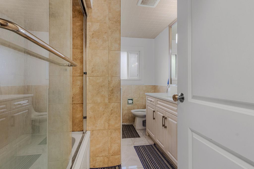 listing image 1105502703363439578