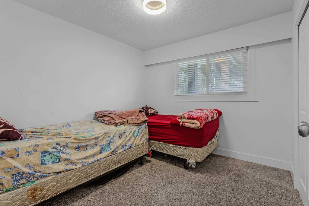 listing image 1107524723445458285