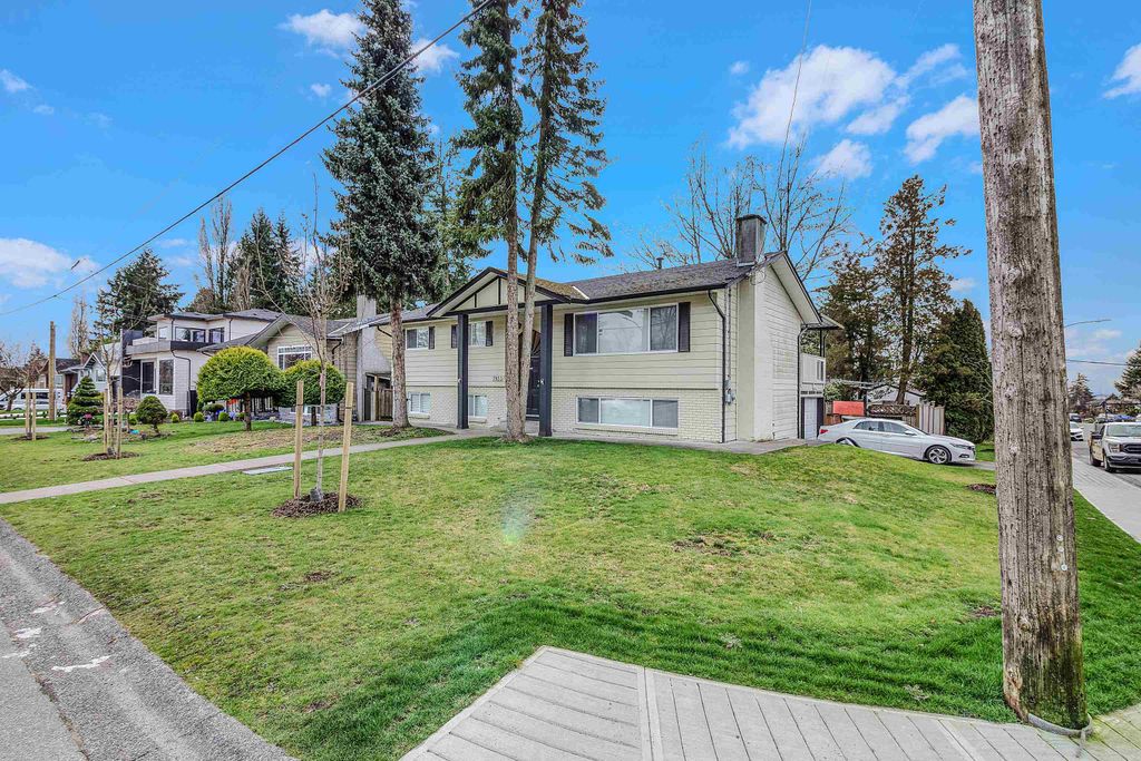 listing image 1106806497567451153