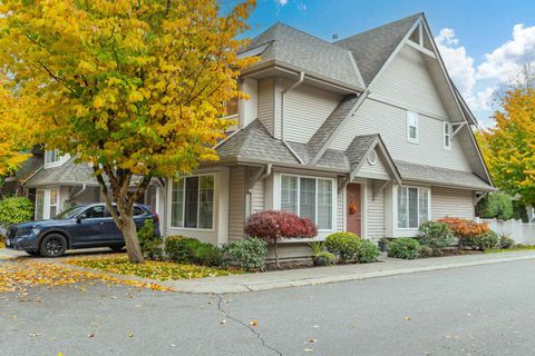 23085 118 Avenue 60 Maple Ridge BC V2X 3J7