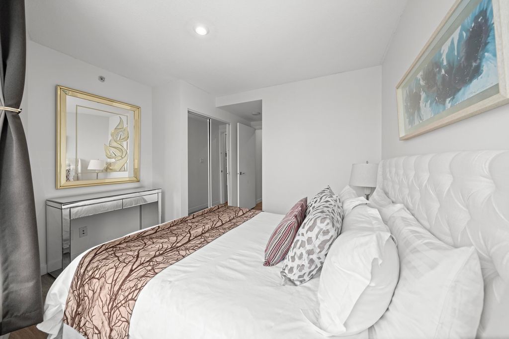 listing image 1109789255445659953