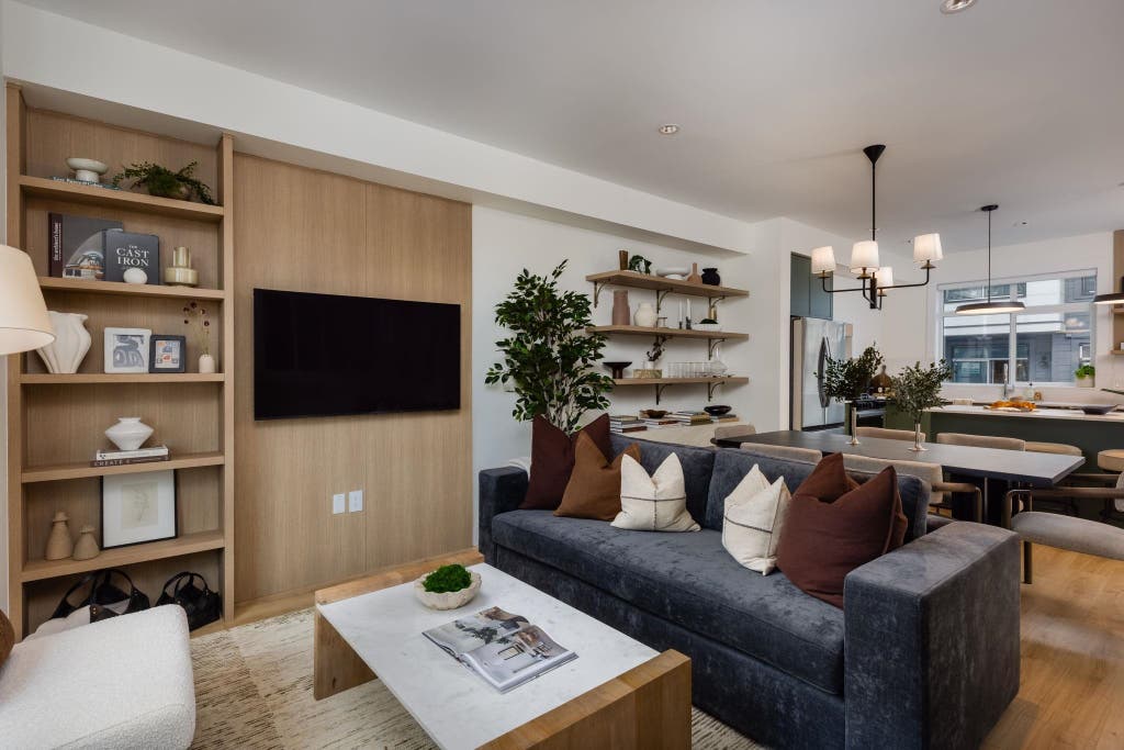 Photo of 17429 59 Avenue #27, Surrey, BC V3S 1P3 (MLS # R3146935)