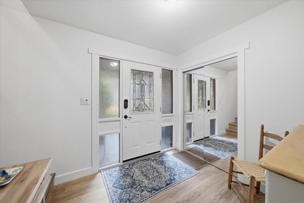 Photo of 11628 River Wynd, Maple Ridge, BC V2X 4Z2 (MLS # R3154665)