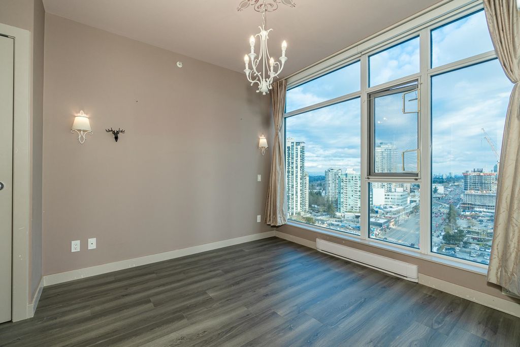 listing image 1104534971983366523