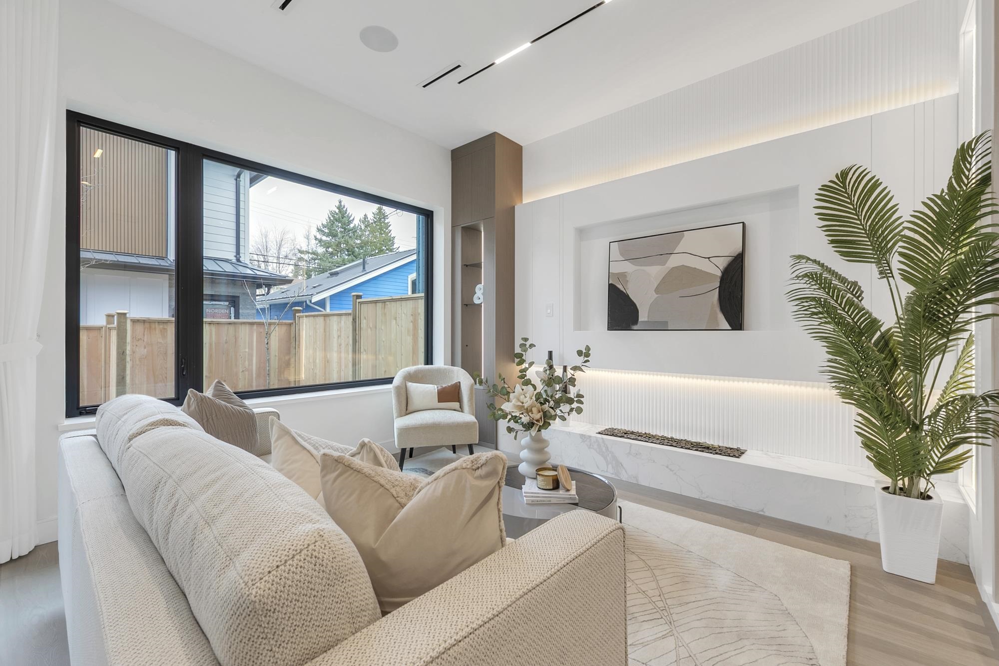 4023 W 18th Avenue 2