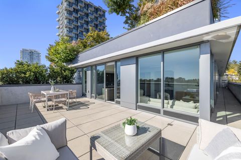 8575 Rivergrass Drive PH655 Vancouver BC V5S 0J7