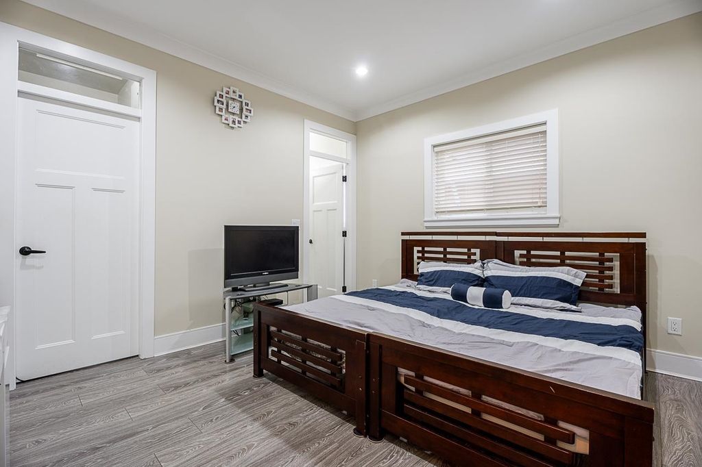 listing image 1103181657548344504