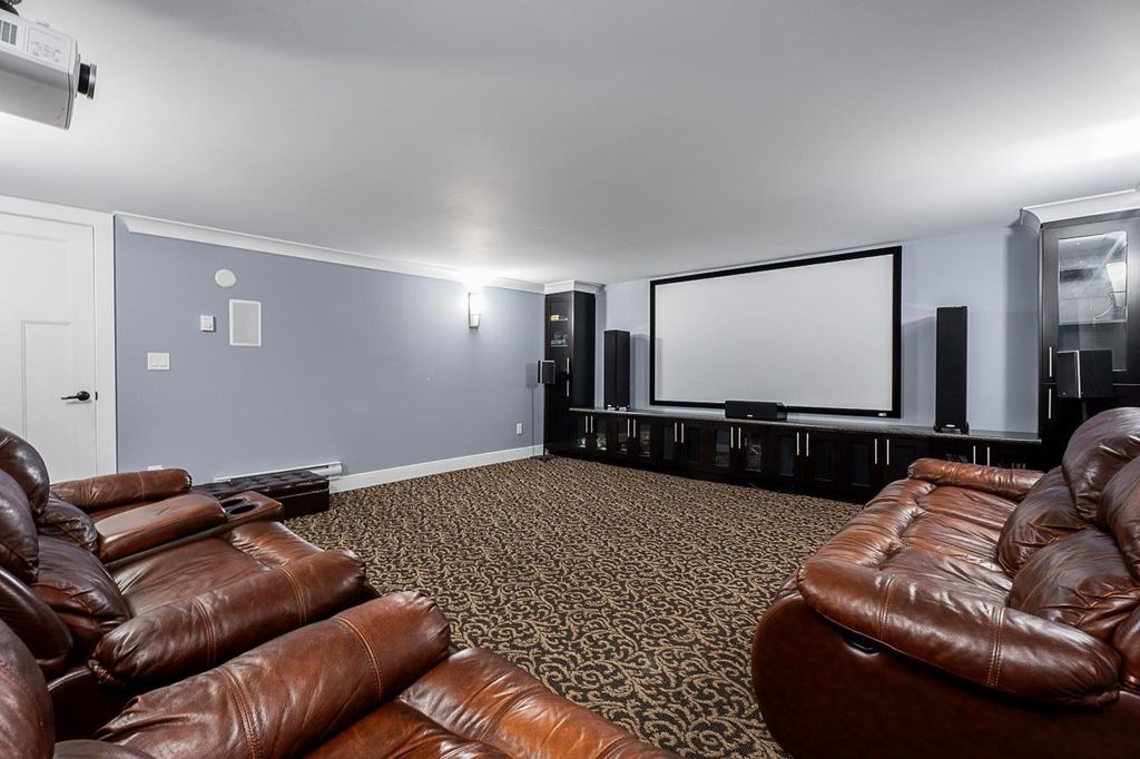 listing image 1103696083918681682