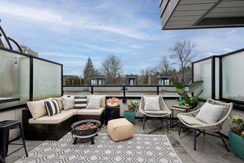 856 Orwell Street 21 North Vancouver BC V7J 0C2