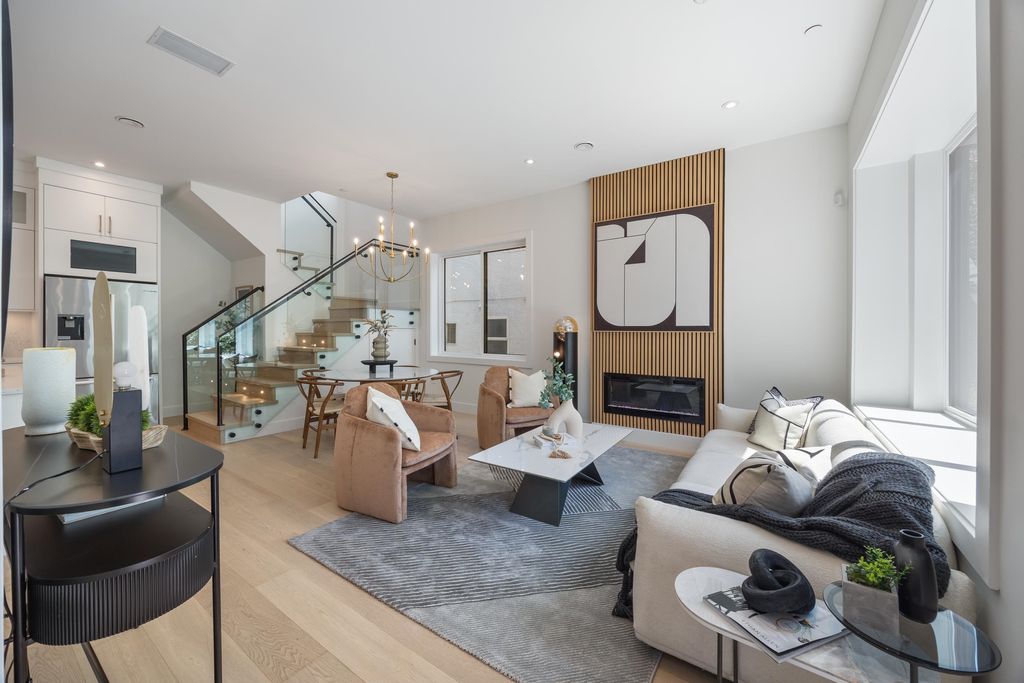 listing image 1100336006732801896