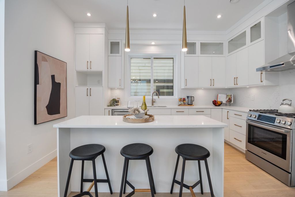 listing image 1107461242134150058