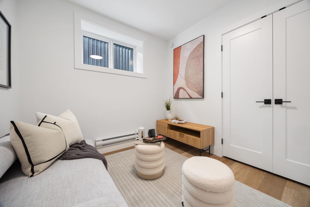 listing image 1104118254939932587