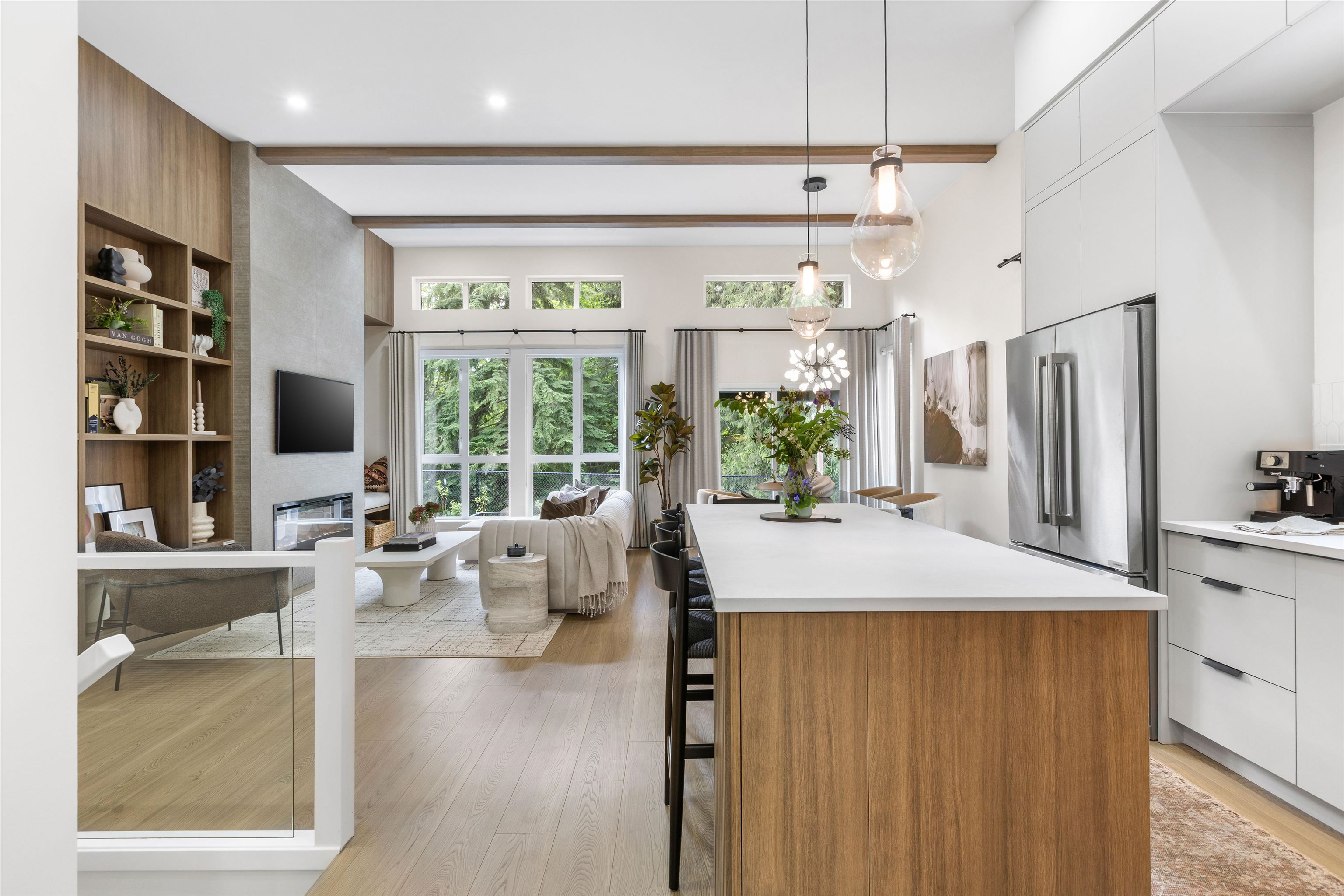 23697 Fern Crescent 25