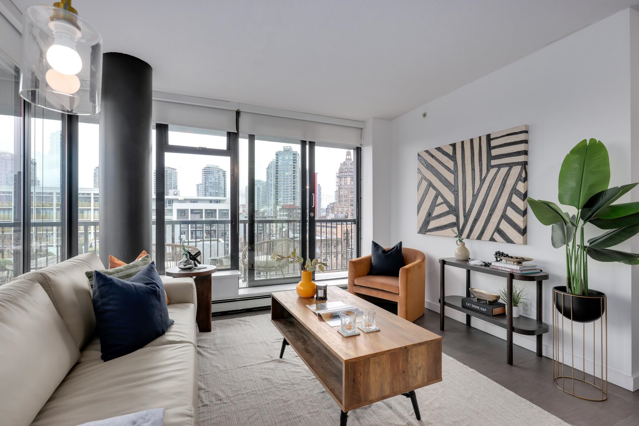 66 W Cordova Street 1102