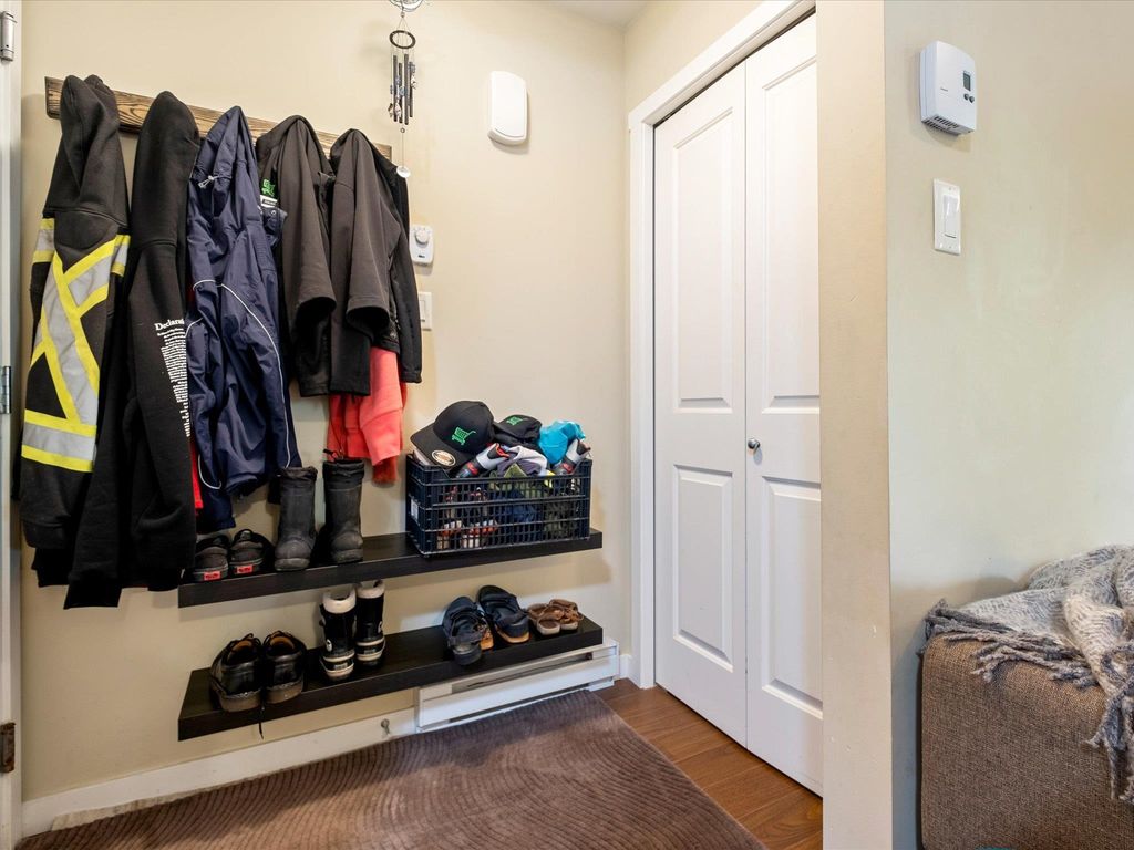 listing image 1101173255070851234