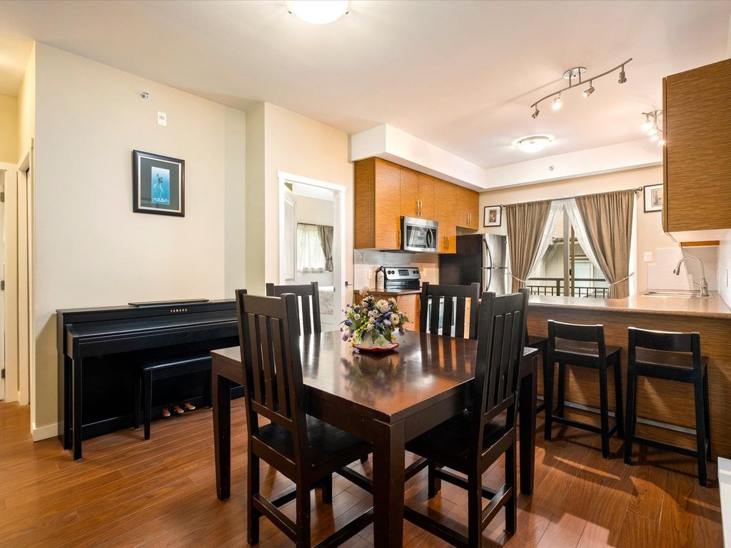 listing image 1109601460555056858