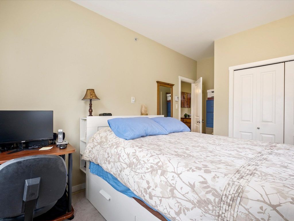 listing image 1101444710286842461