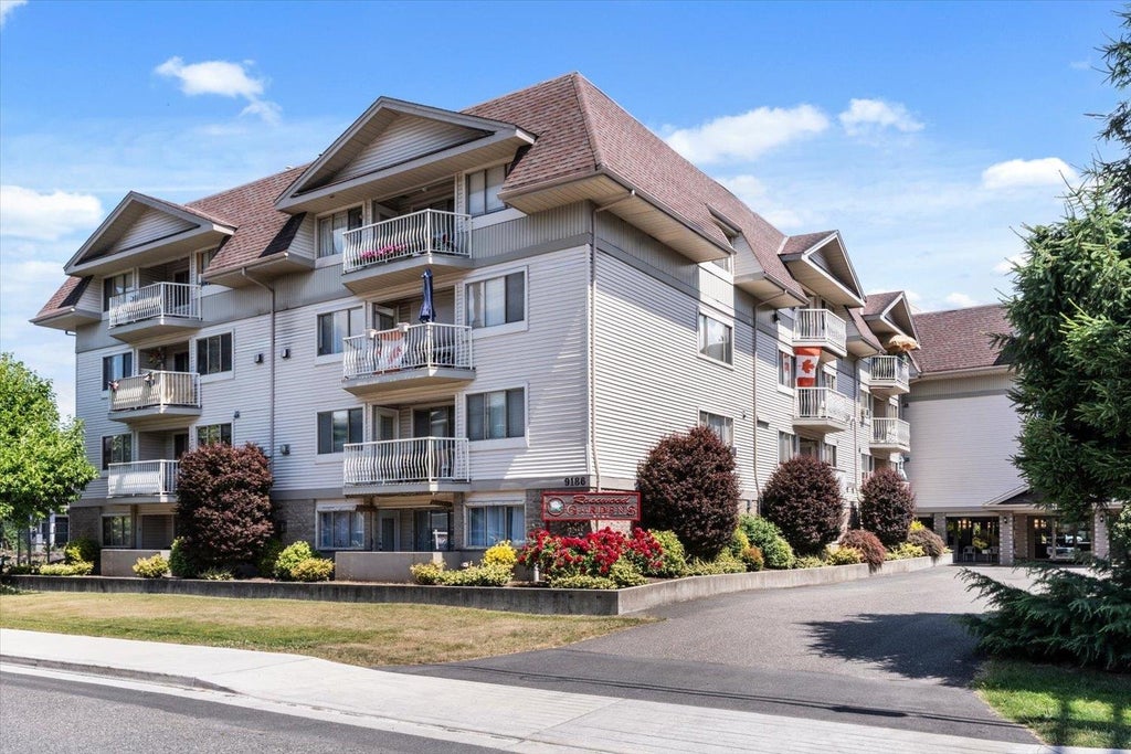 Photo of 9186 Edward Street #106, Chilliwack, BC V2P 7X6 (MLS # R3148721)