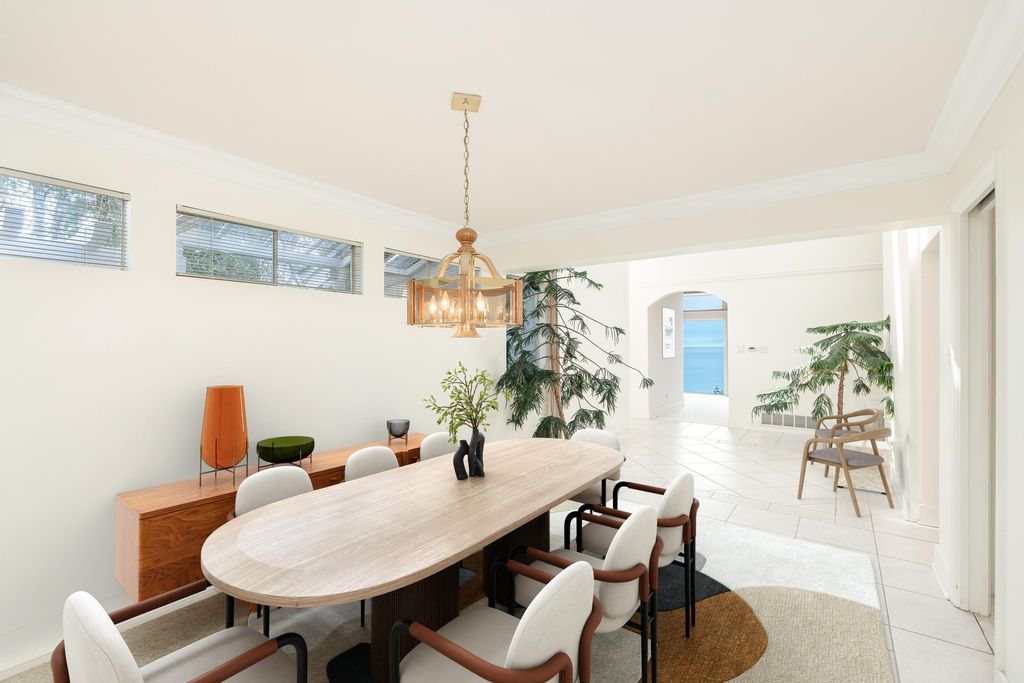 listing image 1100947340074419839