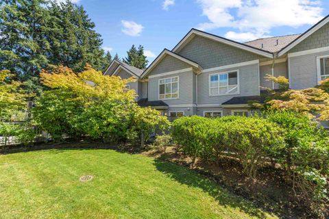 6670 Rumble Street 27 Burnaby BC V5E 4L4