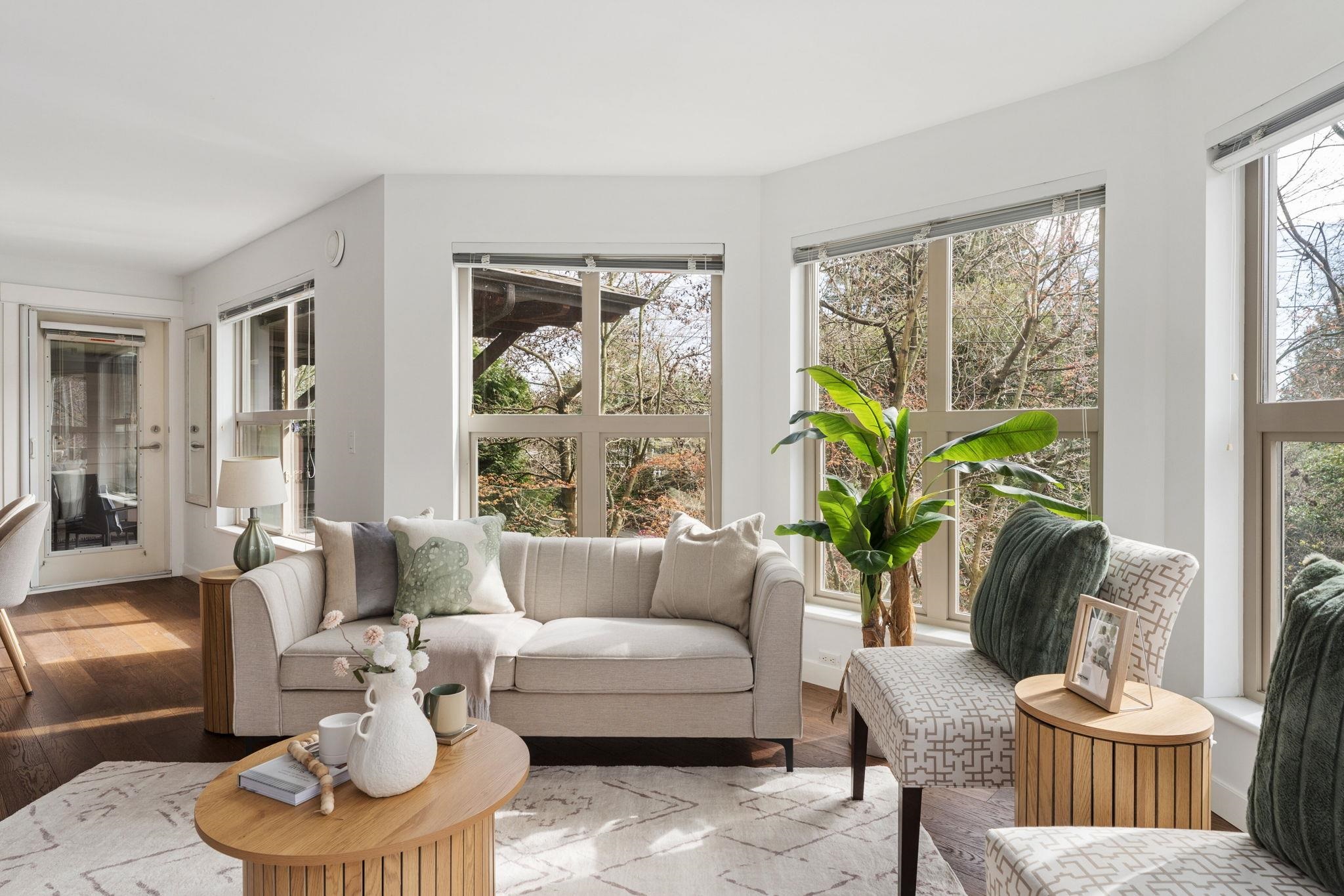 1468 St. Andrews Avenue 206