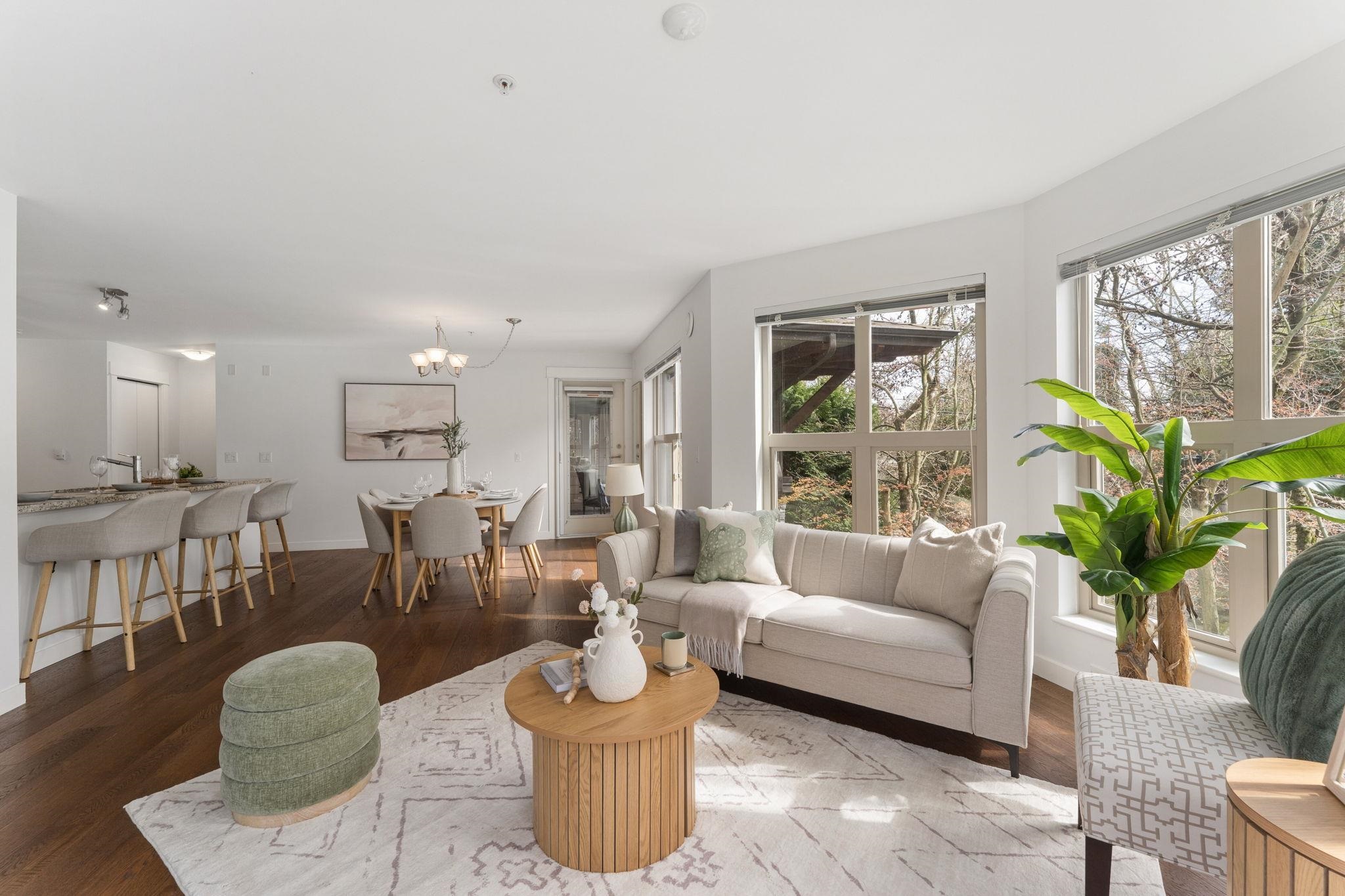 1468 St. Andrews Avenue 206