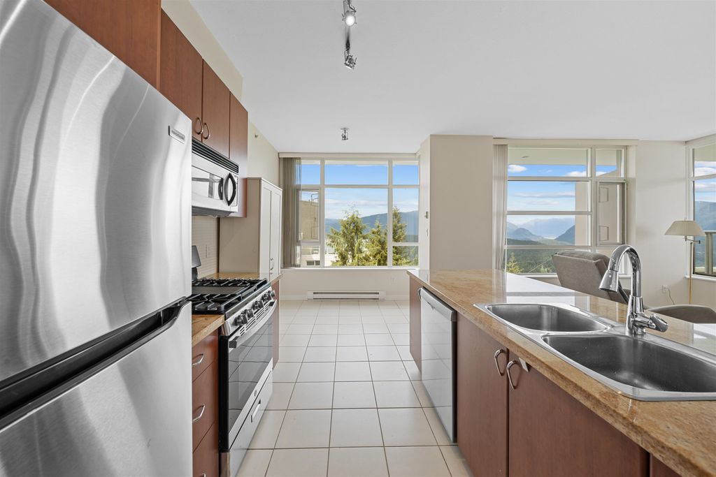 listing image 1105304133413887470