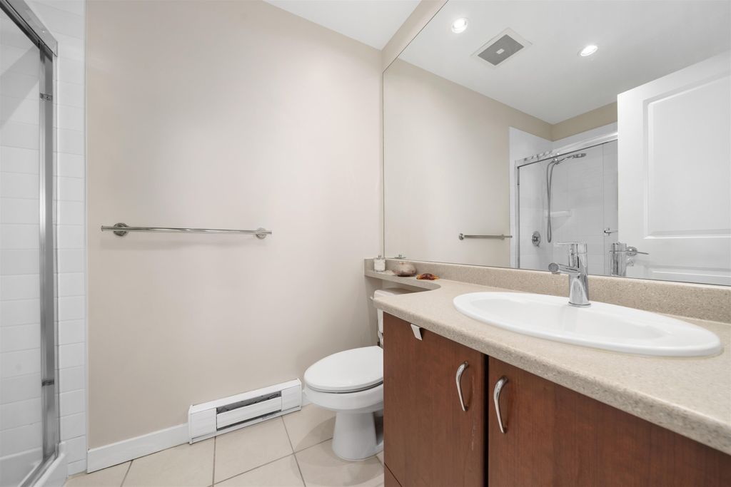 listing image 1100590297016502136